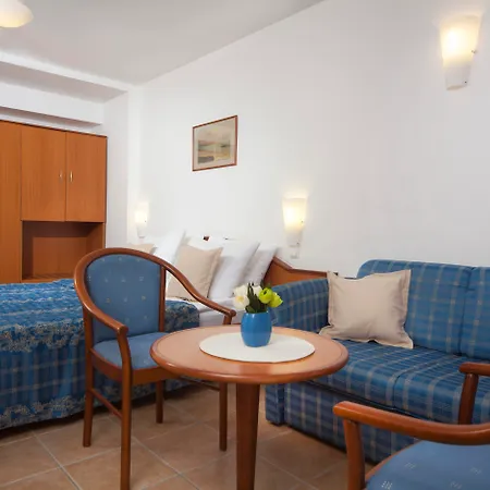 Bluesun Hotel Marina-3